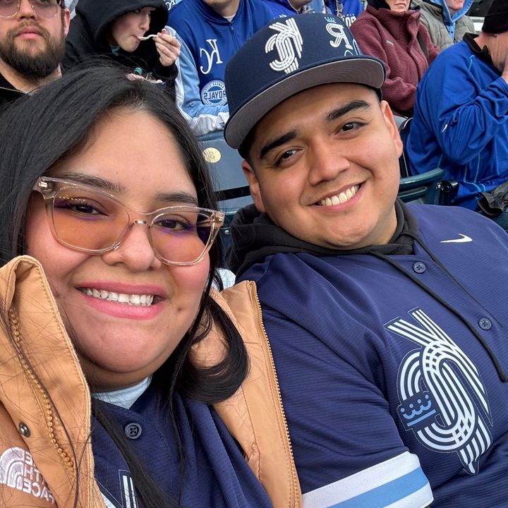 Profile Picture of Itzel (@@itzelg7) on Tiktok