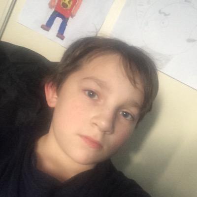 Profile Picture of Christopher Glen (@TheEbolaKing) on Twitter