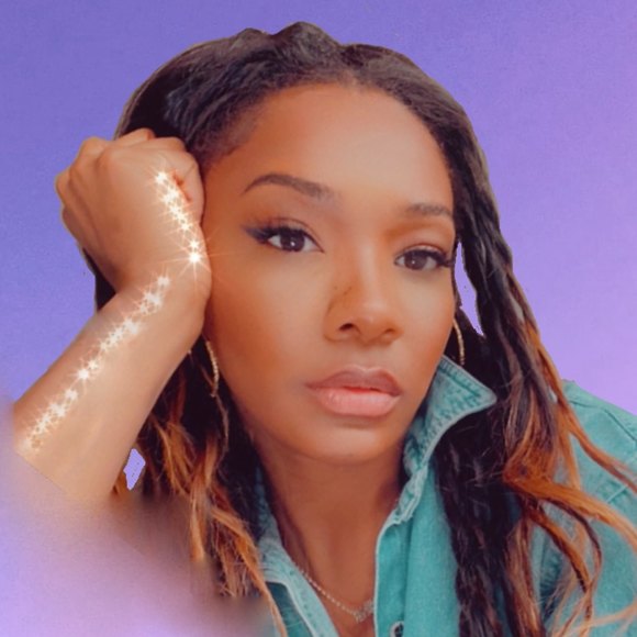 Chikk Chikk - Poshmark Profile Picture of Chikk Chikk (@aliyabelle) on Poshmark