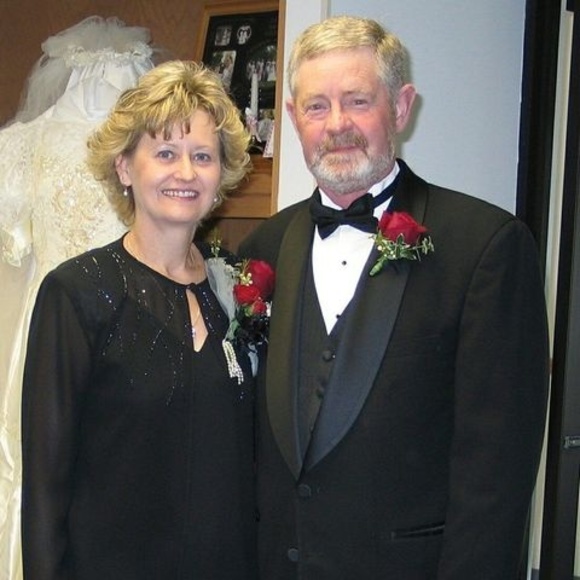 Profile Picture of Connie Lovelace (@connielovela542) on Poshmark