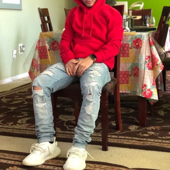 Profile Picture of Nathanael Martinez (@nathanmrtnz1) on Poshmark