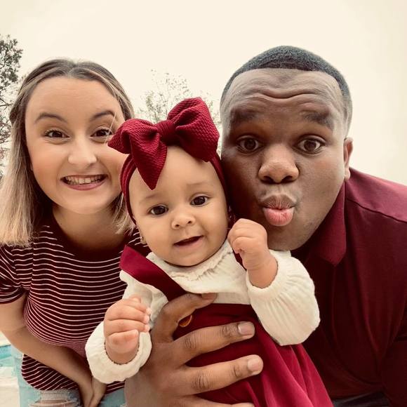 Profile Picture of Haley Desormeaux (@heyyyleeee) on Poshmark