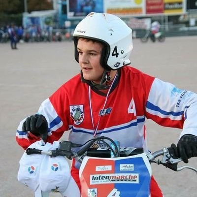 Profile Picture of Leo Charpentier (@LeoCharpentier5) on Twitter