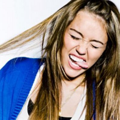 Profile Picture of Joelle . * (@JoeLLe_MiiLey) on Twitter