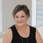 Profile Picture of Lisa Yates RE/MAX One (@lisa_yates_real_estate) on Instagram