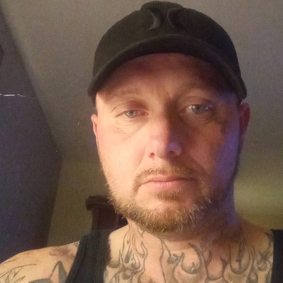 Profile Picture of Michael Tackett (@michaeltackett) on Poshmark