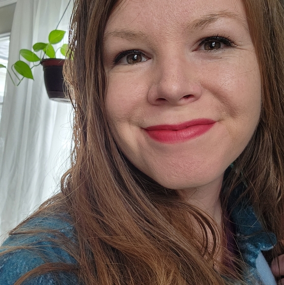 Profile Picture of Brandi Lacefield (@strangeandsunny) on Poshmark