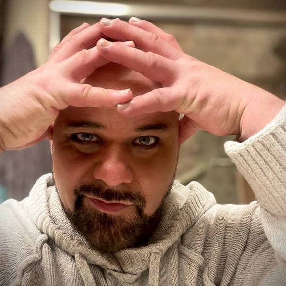 Profile Picture of Todd Behling (@toddbehling) on Poshmark