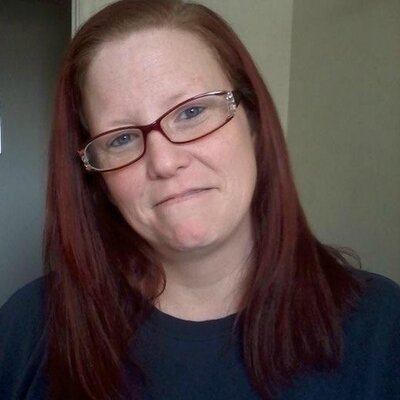 Profile Picture of Jeri Anderson (@JDew73) on Twitter