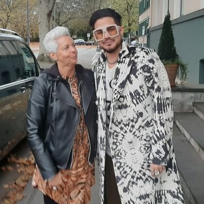 Profile Picture of Sunshineglambert  💚 (@SandraGlambert) on Twitter
