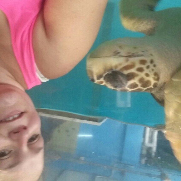 Profile Picture of Krystal Cutchember (@kcutchember87) on Poshmark