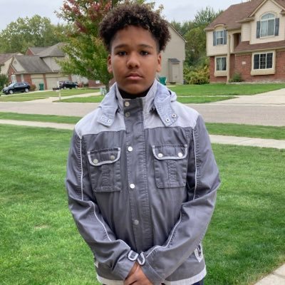 Profile Picture of Julian Nichols (@JulianGNichols) on Twitter