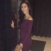 Profile Picture of Sarah Holt (@sarah-holt-71) on Quora