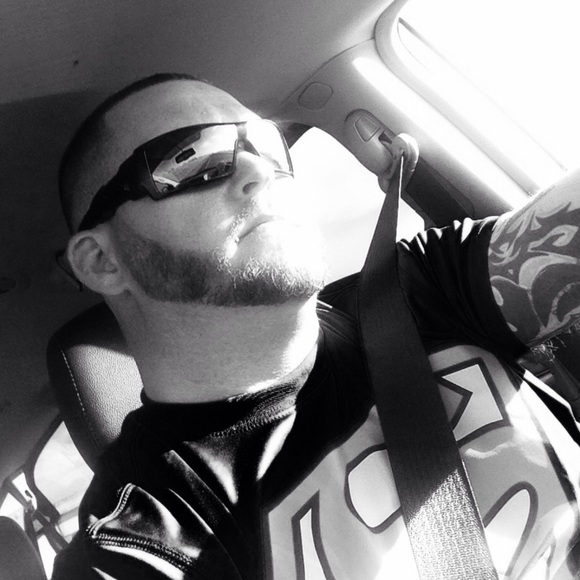 Profile Picture of Michael Blakely (@mblakely) on Poshmark