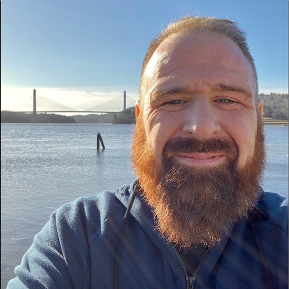 Profile Picture of Jesse Pease (@geckoguy34) on Poshmark