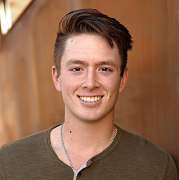 Profile Picture of Alec Morrison (@alecm856) on Poshmark