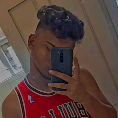 Profile Picture of Mathew Varkey (@MathewV71847127) on Twitter