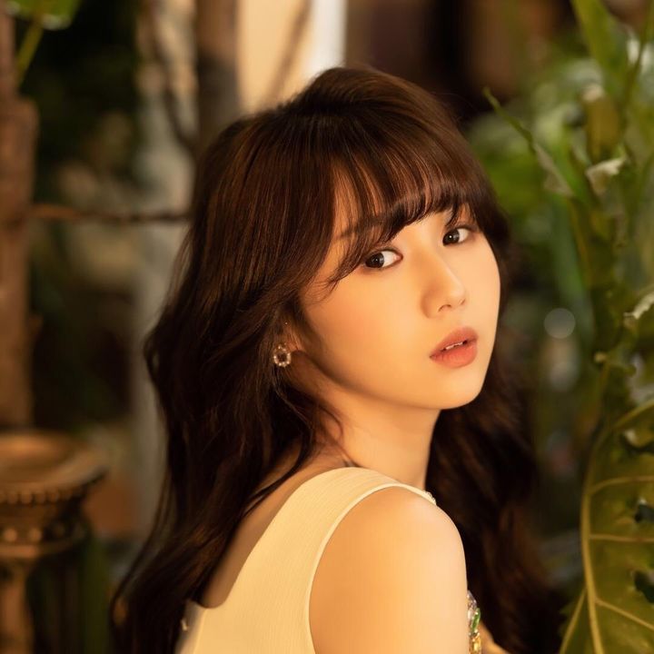 Profile Picture of Eloise (@xzhand05) on Tiktok