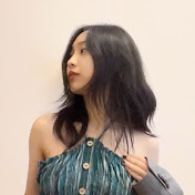 Profile Picture of Joy Zou (@joyzou) on Youtube