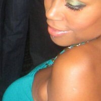 Profile Picture of Nadia Fraser (@prettynads) on Twitter