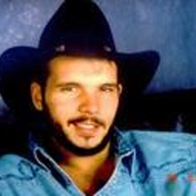 Profile Picture of Toby Briggs (@TLBriggsMusic) on Twitter