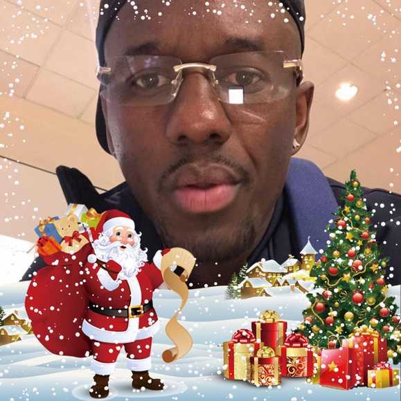 Profile Picture of Taweh Veikai (@tawehqqq) on Poshmark