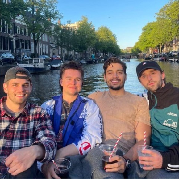 Profile Picture of Liam Scullion (@scullionliam97) on Poshmark