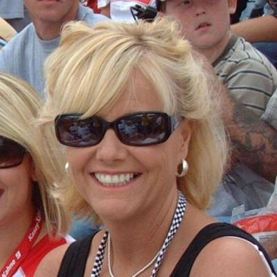 Profile Picture of Debbie Seifert (@debbie_seifert) on Twitter