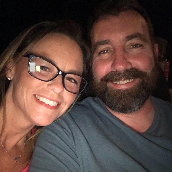 Profile Picture of Stephanie Colbert (@sbc4403) on Poshmark