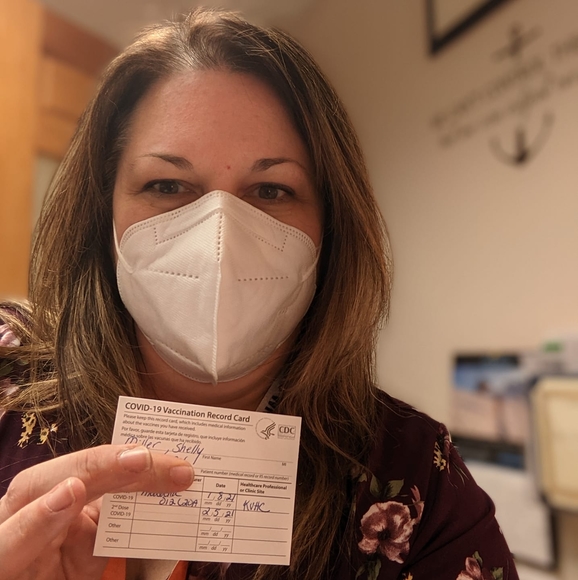 Profile Picture of Shelly Ann (@shellyann745) on Poshmark