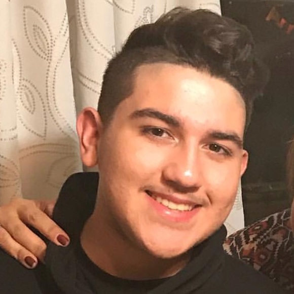 Profile Picture of Nick Silva (@nicksilva) on Poshmark