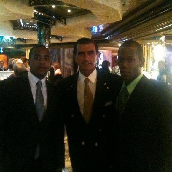 Profile Picture of Thomas Chambers (@thomaschambe998) on Poshmark