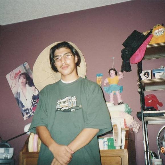 Profile Picture of James Almaraz (@jralmar) on Poshmark