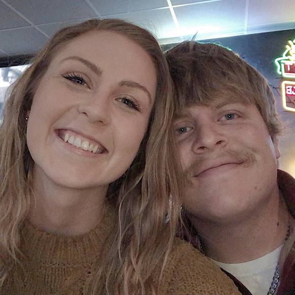 Profile Picture of Logan Wilson (@freewilly102) on Poshmark