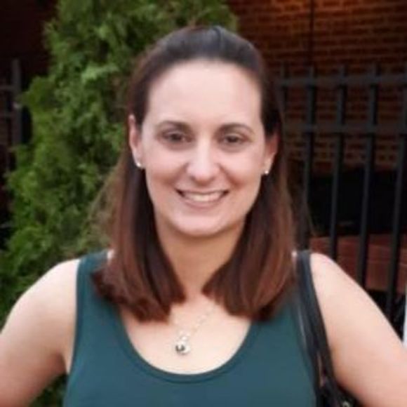 Profile Picture of Kate Thrall (@cmcdermott2011) on Poshmark