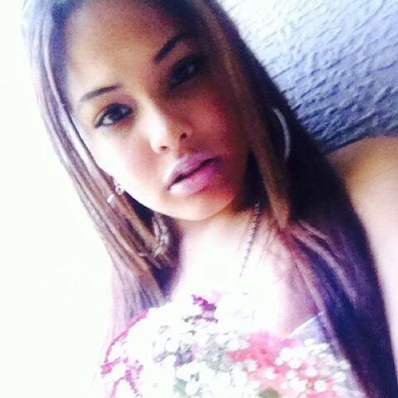 Profile Picture of Gabriela Allende (@gabyallende1997) on Poshmark