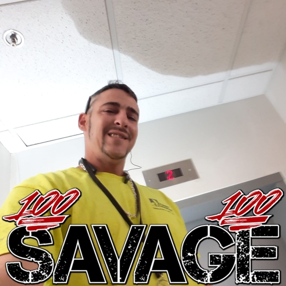 Profile Picture of Chris Daniels (@danielschris35) on Poshmark