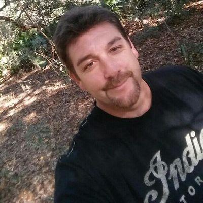 Profile Picture of Tim Couse (@warbyrd2015) on Twitter