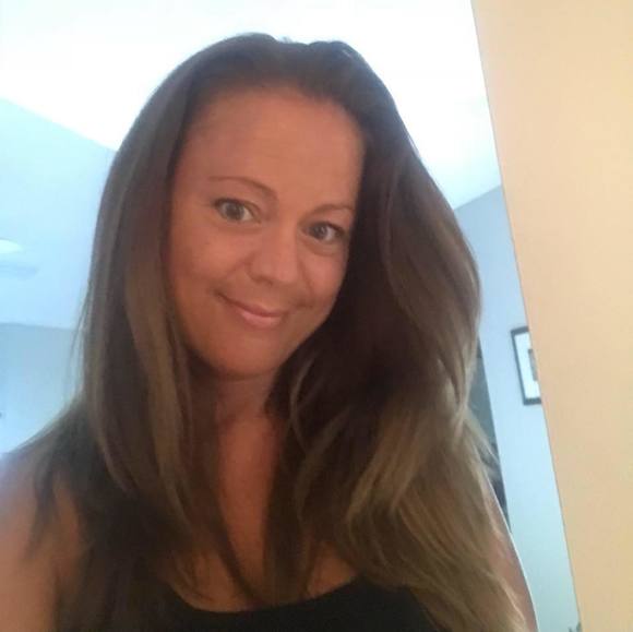 Profile Picture of Stacy Cappella (@linclngrl) on Poshmark