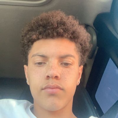 Profile Picture of Aaron 🌪 (@ChandanTodd) on Twitter