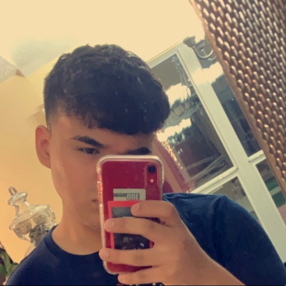 Profile Picture of Axel Flores (@axefoley) on Poshmark