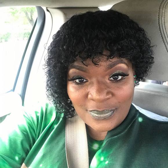 Profile Picture of Lakisha Stephens (@mskisha89) on Poshmark