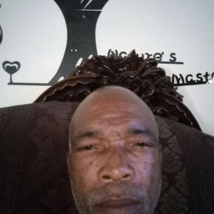 Profile Picture of Michael Hollings (@michael.hollings79) on Tiktok