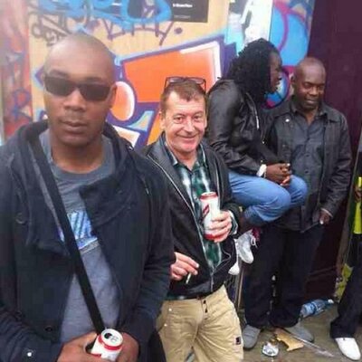 Profile Picture of Darren Simmonds (@camacarzi1980) on Twitter