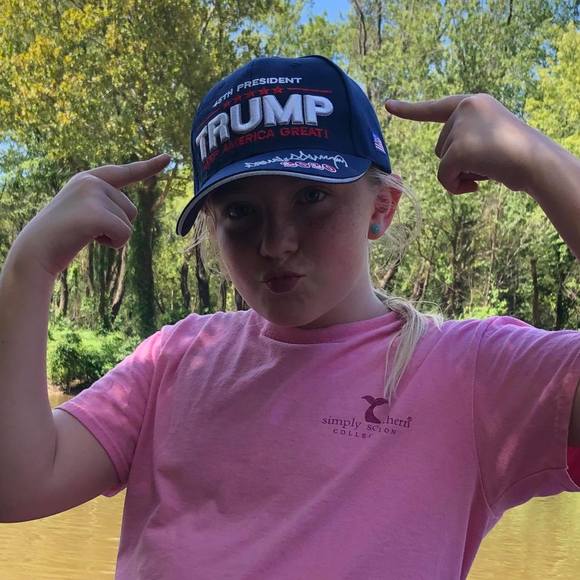 Chris Cadelli - Poshmark Profile Picture of Chris Cadelli (@chriscadelli) on Poshmark