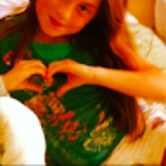 Profile Picture of Katrine Yurkansky (@katriney) on Poshmark
