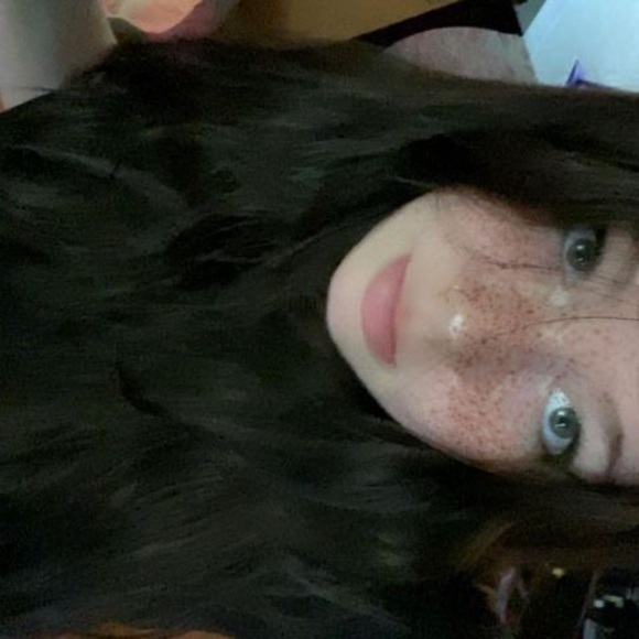 Profile Picture of Addison Kelley (@addisonkelle517) on Poshmark