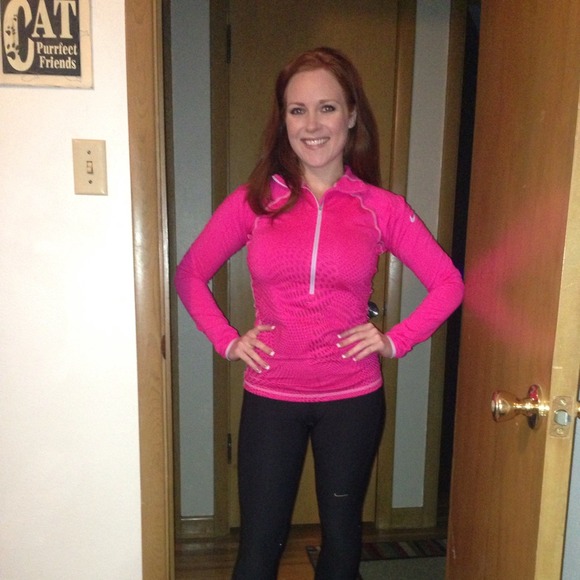 Profile Picture of Katelynn Schmidt (@smalls6) on Poshmark