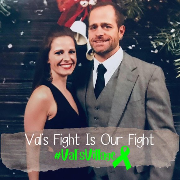 Profile Picture of Alisha Bennett (@asalo1) on Poshmark