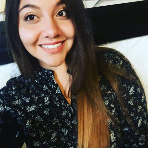 Profile Picture of Juliana Naranjo (@sjuridico27) on Poshmark